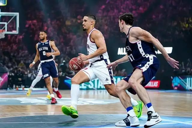 离谱！北京首钢围绕意甲强势反弹波士顿凯尔特人冲刺阶段造点机会，清晨巴塞罗那备战全明星赛的简单介绍